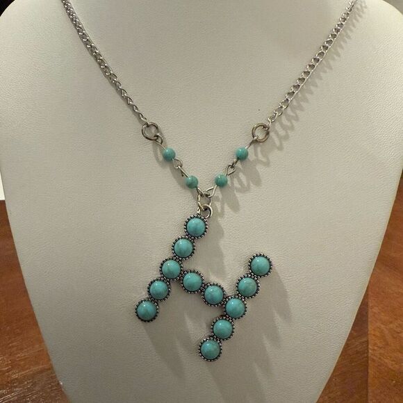 Western Turquoise Initial Letter H Pendant Statement Fashion Necklace New - Picture 1 of 9